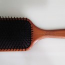 【顔のたるみ】ヘアブラシでできる簡単ヘッドマッサージ方法